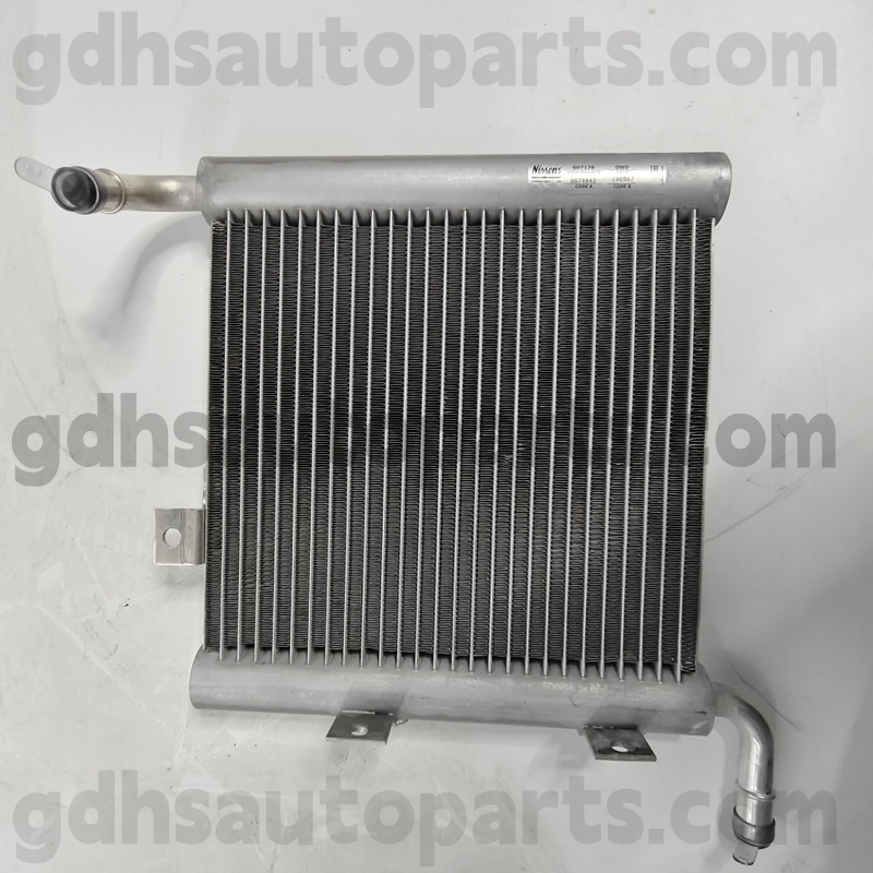 607176 NOSE RANGE ROVER OE NORASE үшін радиатор құрастыруы. Lr140296